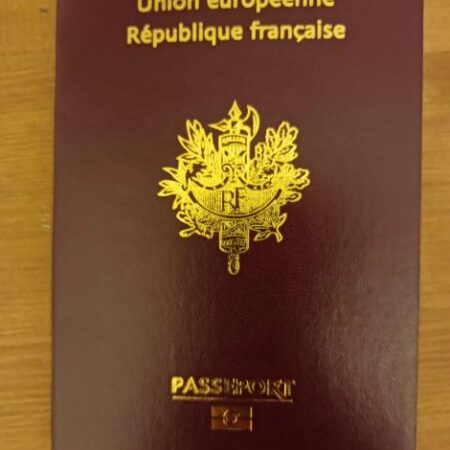 French passport